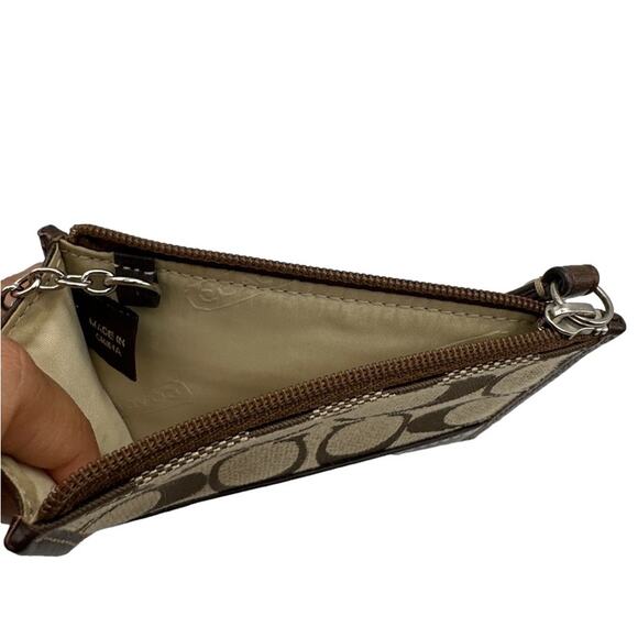 y2k COACH Soho Brown Signature Canvas Coin purse with Keychain - Picture 5 of 7